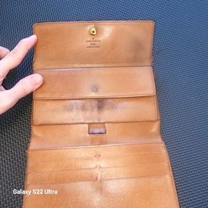 LOUIS VUITTON INTERNATIONAL WALLET